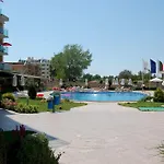 Julia Family 3* Slantchev Briag