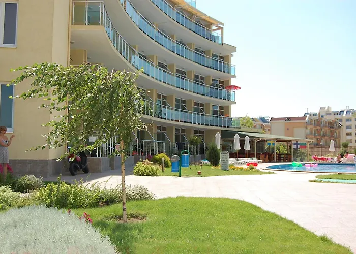 Julia Family Apart Otel