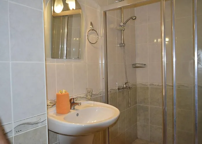 Julia Family 3* Slantschew brjag