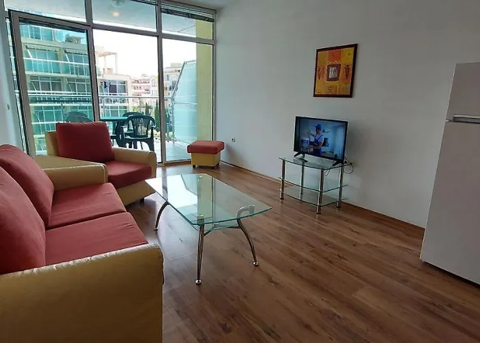 Julia Family 3* Slantschew brjag