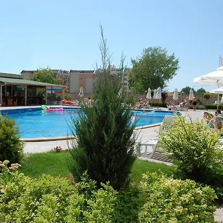 Hotel apartamentowy Julia Family Słoneczny Brzeg